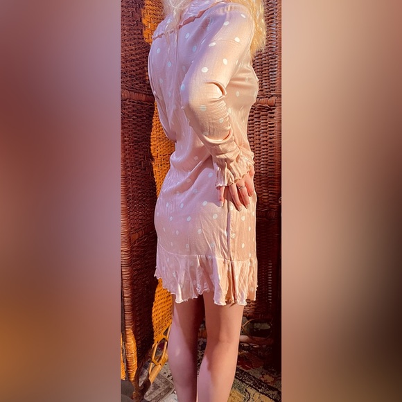 Light pink/polka dot ruffled wrap dress - Picture 2 of 4